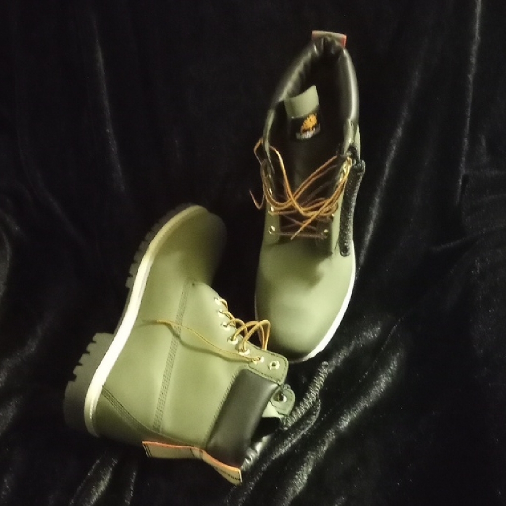 Timberland Green and Black Men's Boots